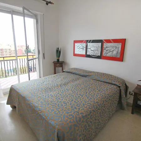 Appartement Locazione Turistica Perla Marina.2 *